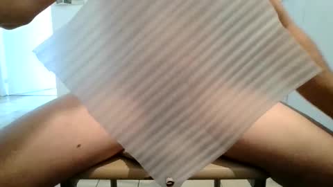 Snapshot of zobilov chatting on 01-12-25, 04:42 zobilov online show from 01-12-25, 04:42