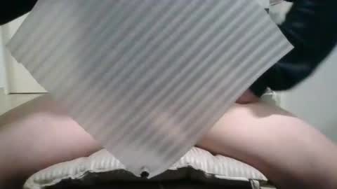 Snapshot of zobilov chatting on 09-08-25, 05:56 zobilov online show from 09-08-25, 05:56