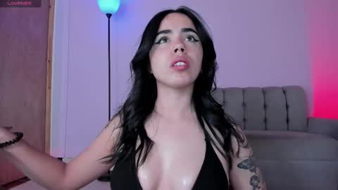 zoe online show from 10-29-25, 01:57