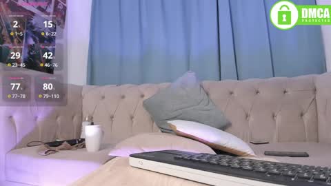Snapshot of zoe_37 chatting on 05-10-26, 07:46 zoe_37 online show from 05-10-26, 07:46
