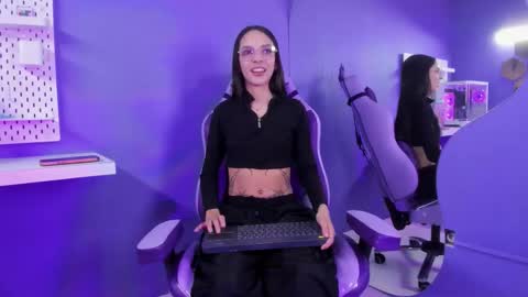 Zoe online show from 03-26-26, 03:56