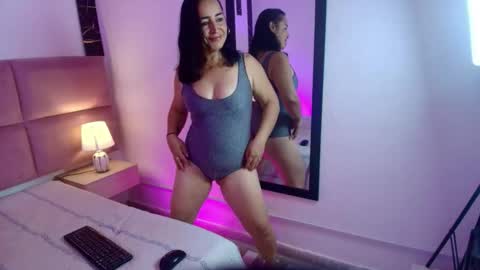 Snapshot of zoe_aitanaa chatting on 11-14-25, 03:00 zoe_aitanaa online show from 11-14-25, 03:00