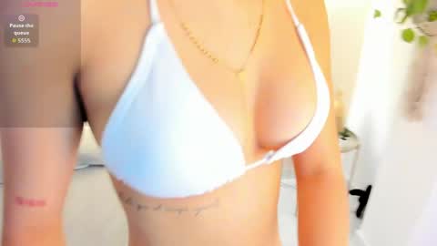 zoe_blunt_one online show from 05-06-26, 12:10