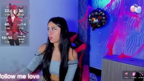 Z O E online show from 11-04-25, 08:19