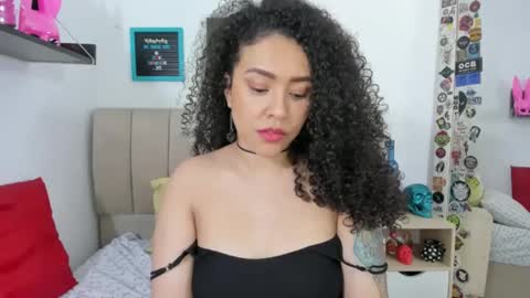 Snapshot of zoe_gruber chatting on 02-08-25, 04:25 Zoe Gruber online show from 02-08-25, 04:25