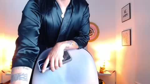 zoe_hecate online show from 05-16-26, 12:18