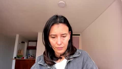 ZOE online show from 10-04-25, 07:12