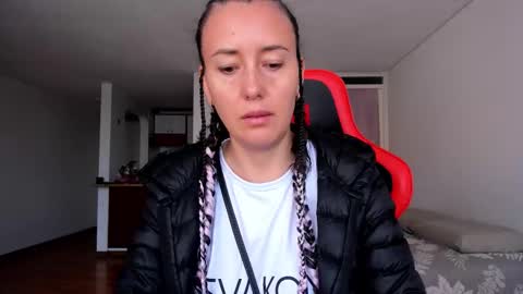 ZOE online show from 11-26-25, 08:32