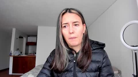 Snapshot of zoe_jeane_beker chatting on 02-16-26, 09:22 ZOE online show from 02-16-26, 09:22