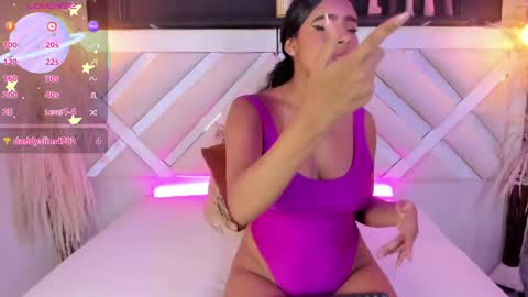 Zoey  online show from 06-05-26, 10:15