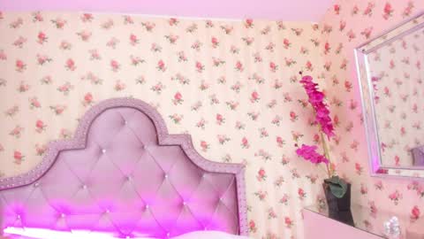 CAMILA online show from 12-24-24, 08:44