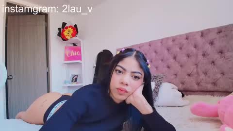 zoe_kravitx_ online show from 11-12-25, 12:16