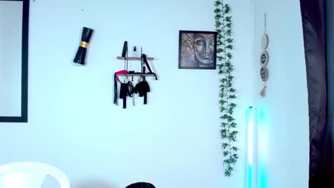 zoe_latin4 online show from 03-24-26, 02:05