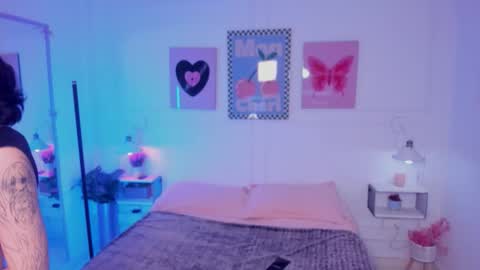 Zoe Lynch online show from 02-23-26, 11:40