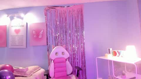 Zoe Lynch online show from 03-27-26, 12:16