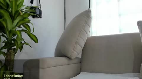 zoe_maddison19 online show from 09-19-25, 07:14