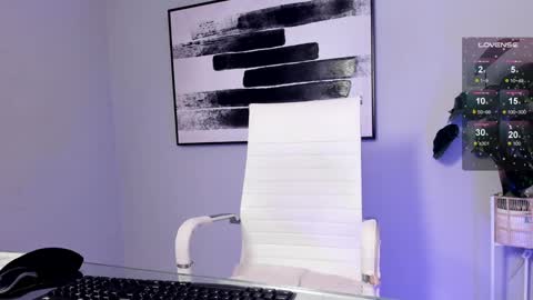 Zoe Olsen online show from 02-08-25, 09:57