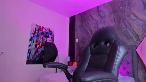 Snapshot of zoe_rosse00 chatting on 09-21-25, 07:37 zoe_rosse00 online show from 09-21-25, 07:37