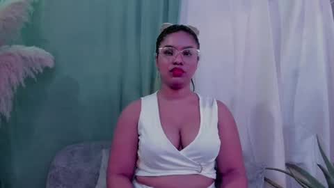 Zoe online show from 04-15-26, 03:13