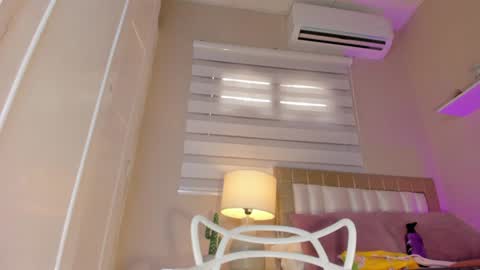 Snapshot of zoe_sky_ chatting on 01-09-25, 02:40 Hi guys i am Zoe online show from 01-09-25, 02:40