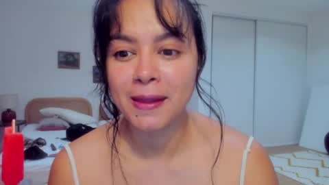 Snapshot of zoe_sweet22 chatting on 08-02-26, 01:20 new count online show from 08-02-26, 01:20