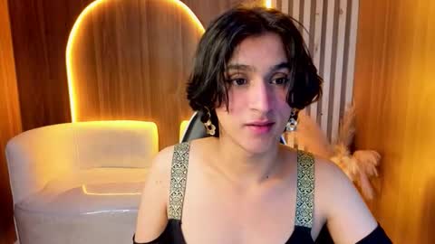 Zoe online show from 01-16-26, 01:53