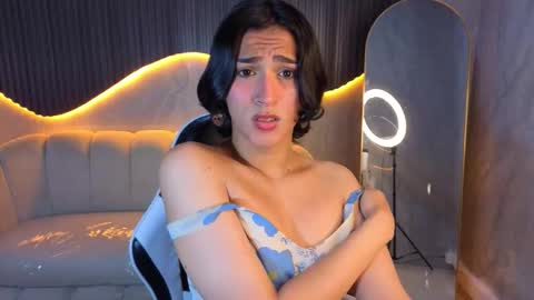 Zoe online show from 03-02-26, 08:04