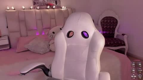 Zoe online show from 05-19-26, 11:38