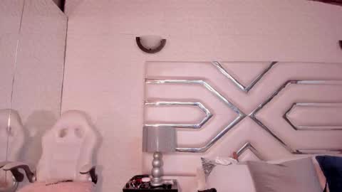 Snapshot of zoecarrter chatting on 02-08-26, 12:30 Zoecarrter online show from 02-08-26, 12:30