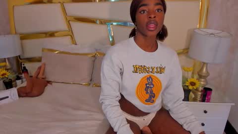 Snapshot of zoecarrter chatting on 02-27-26, 03:23 Zoecarrter online show from 02-27-26, 03:23