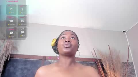 Zoe online show from 10-03-25, 10:45