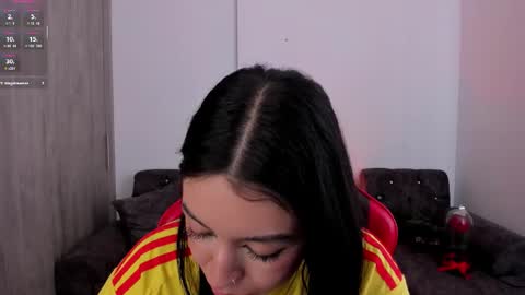  zoee jackson online show from 03-26-26, 06:02