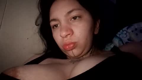 Snapshot of zoee_jhonnyy chatting on 02-07-26, 08:51 zoee jhonnyy online show from 02-07-26, 08:51