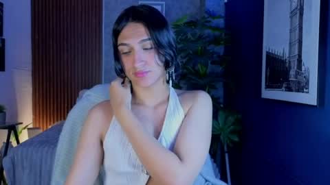 Snapshot of zoee_kiss_ chatting on 03-25-26, 09:21 ZOE online show from 03-25-26, 09:21