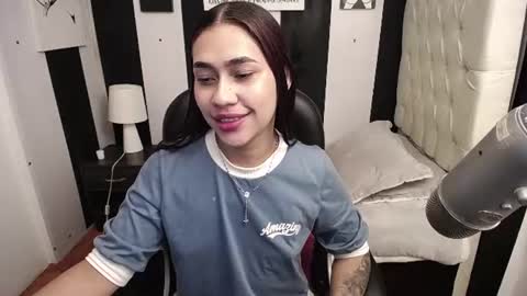 Zoe online show from 07-23-26, 07:23