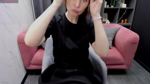 Zoe online show from 01-03-25, 01:25