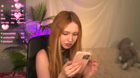 Snapshot of zoeford_ chatting on 04-23-26, 12:29 ZOE online show from 04-23-26, 12:29