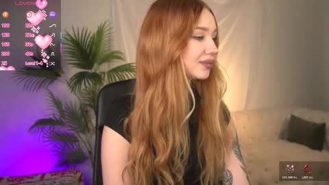 Snapshot of zoeford_ chatting on 05-14-26, 06:31 ZOE online show from 05-14-26, 06:31