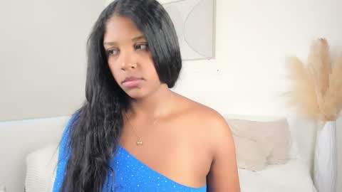 zoegarner10 online show from 03-21-26, 07:39