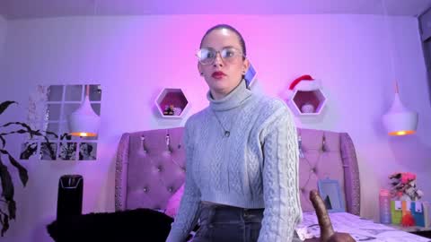 Snapshot of zoehilton chatting on 01-04-25, 02:56 Zoe online show from 01-04-25, 02:56