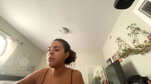 LovelyLatin25 online show from 10-13-25, 02:50