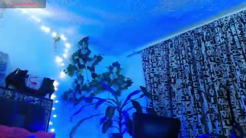 zoemi online show from 01-11-25, 04:27