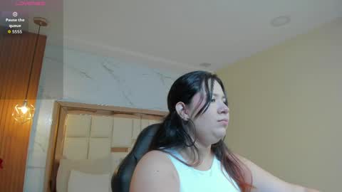 Zoes online show from 06-01-26, 11:34