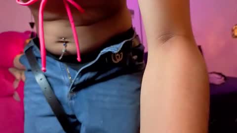 Zoe online show from 02-18-26, 12:01