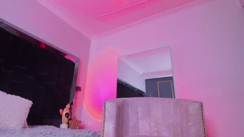 Snapshot of zoevidal_ chatting on 01-14-25, 11:42 zoevidal_ online show from 01-14-25, 11:42