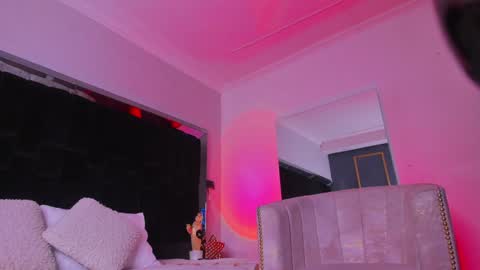 Snapshot of zoevidal_ chatting on 01-15-25, 11:53 zoevidal_ online show from 01-15-25, 11:53