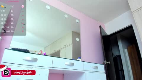 zoey  Independent model online show from 12-06-24, 02:35