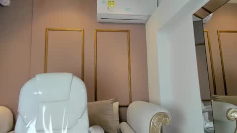 Z O E online show from 12-05-25, 11:52