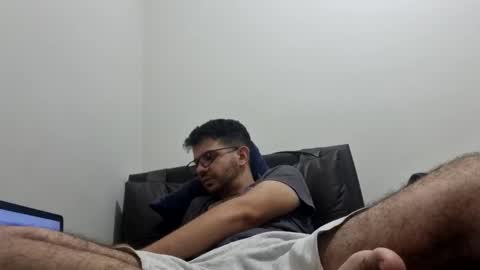 Snapshot of zoio0 chatting on 01-12-25, 10:01 Zoio online show from 01-12-25, 10:01