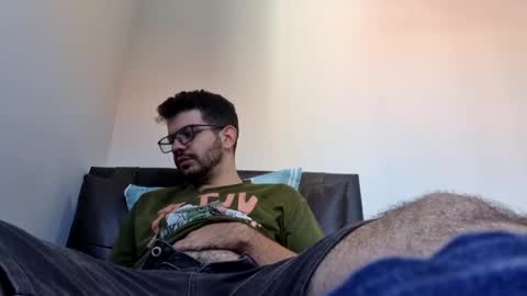 Snapshot of zoio0 chatting on 01-24-25, 12:31 Zoio online show from 01-24-25, 12:31